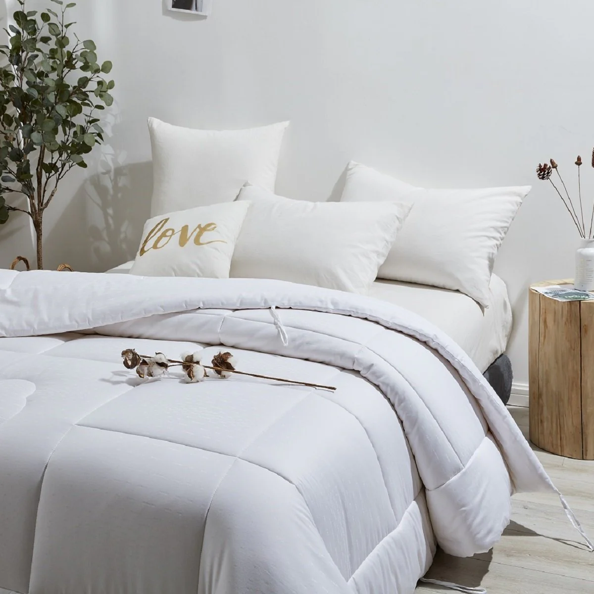 100% Cotton Filled Warm Duvet Insert - Image 5