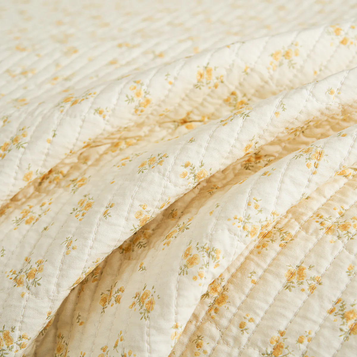 Belle Floral Cotton Quilt Set - Image 10