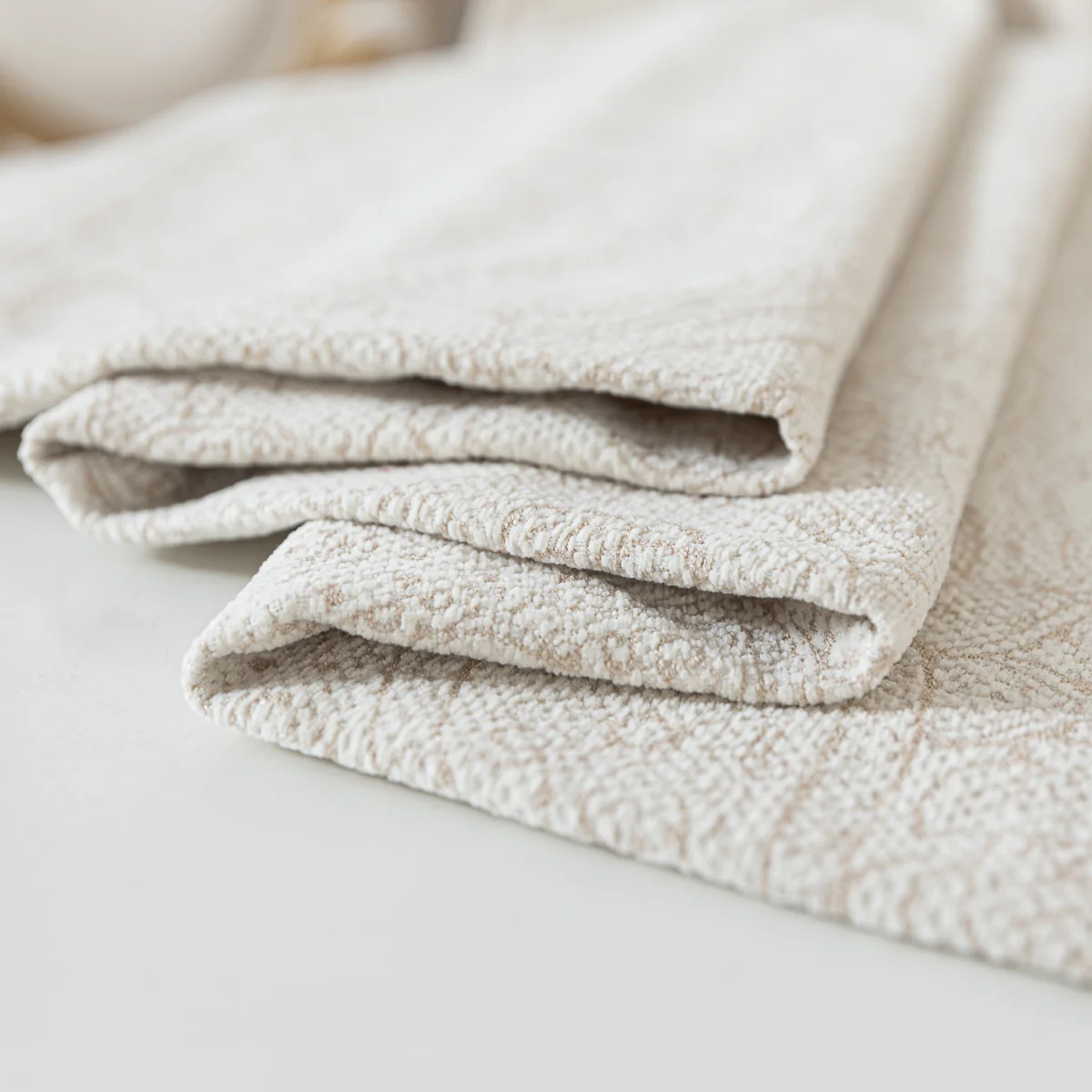 Breeze Paisley Curtain - Image 3