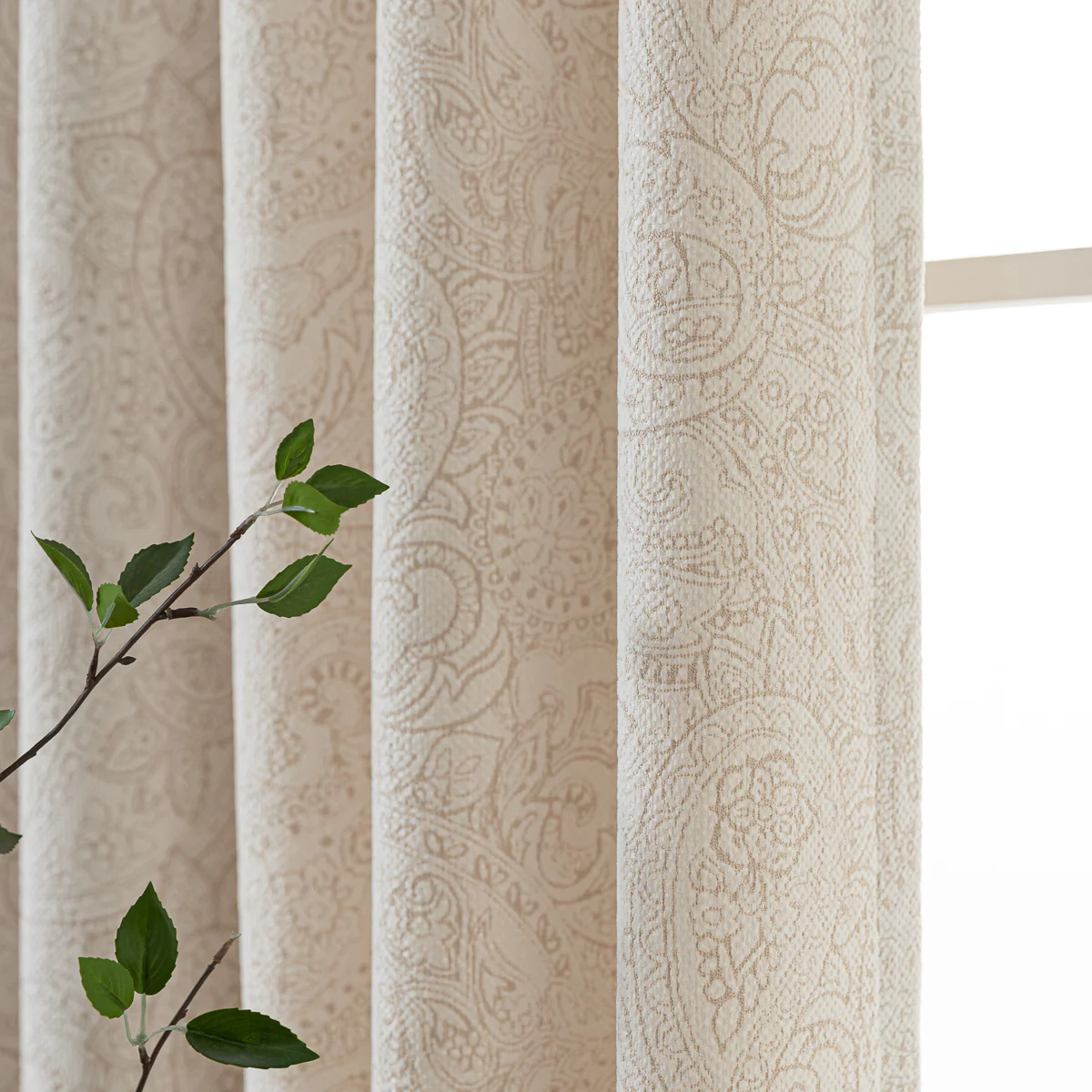 Breeze Paisley Curtain - Image 9