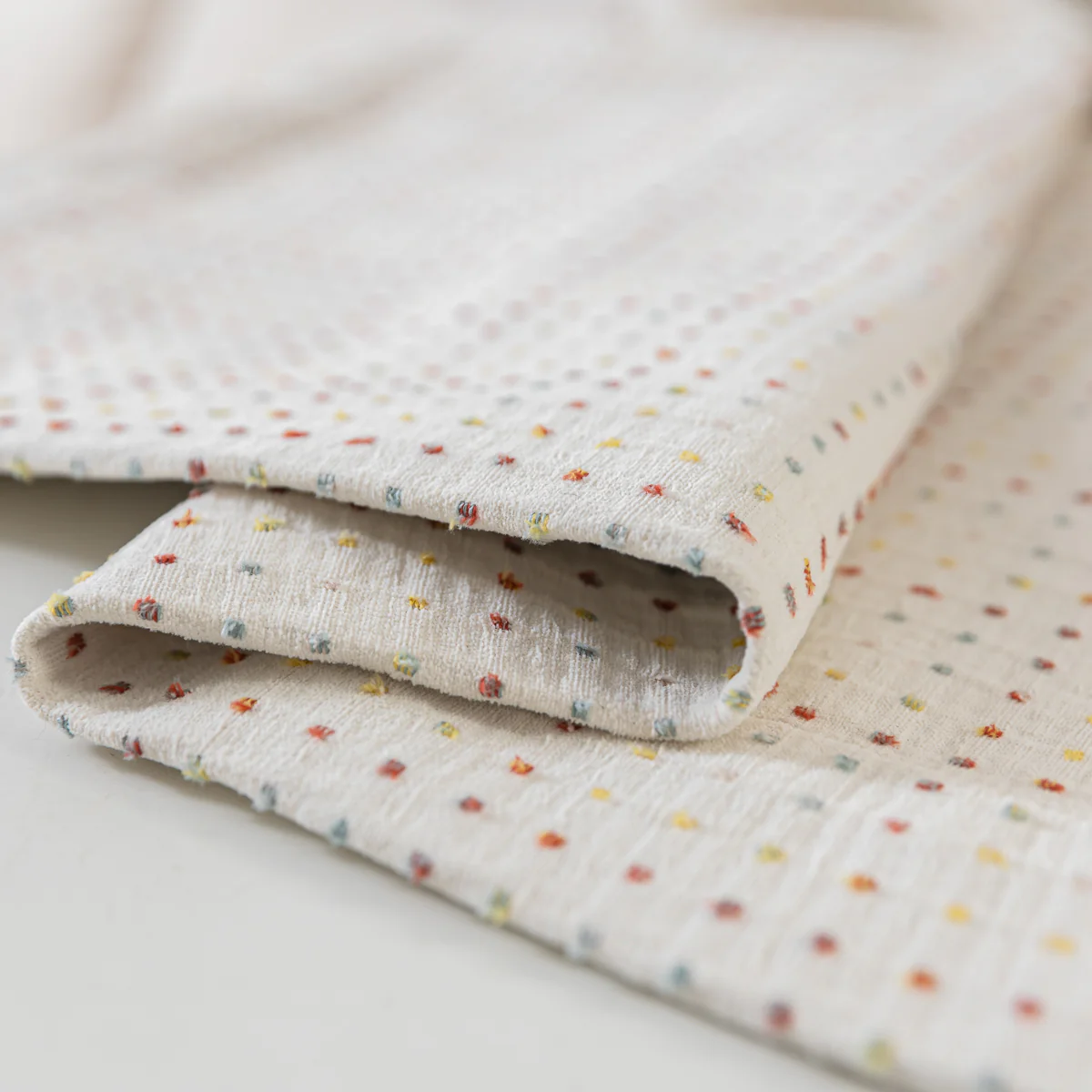 Candelia Jacquard Curtain - Image 5