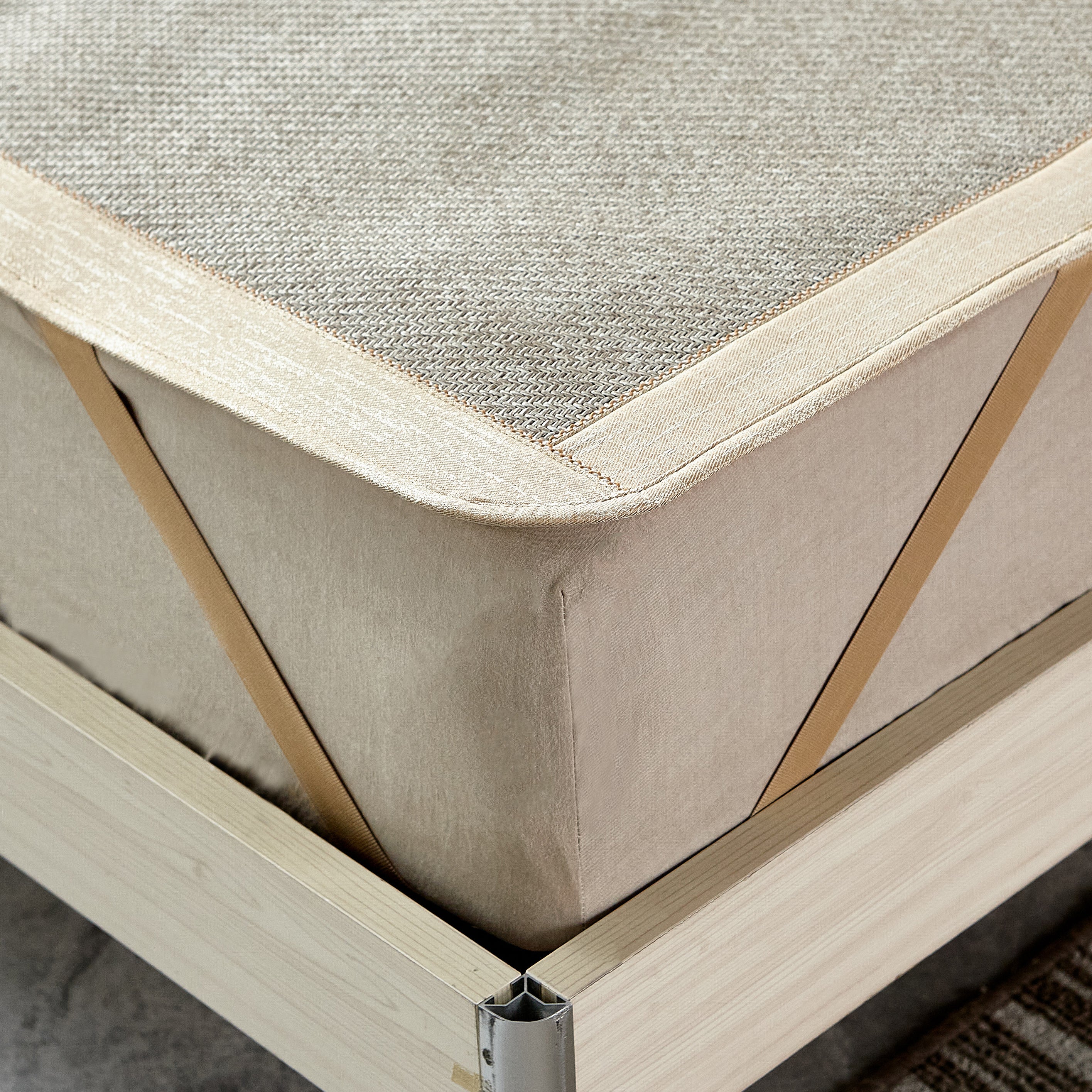 Cool Wave Rattan Summer Mattress Topper Set - Image 5