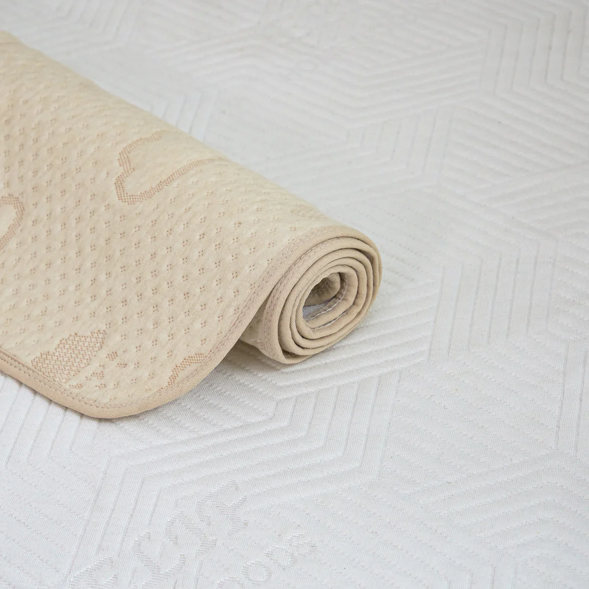 Dream Cloud Cotton Baby Sheet Protector - Image 7