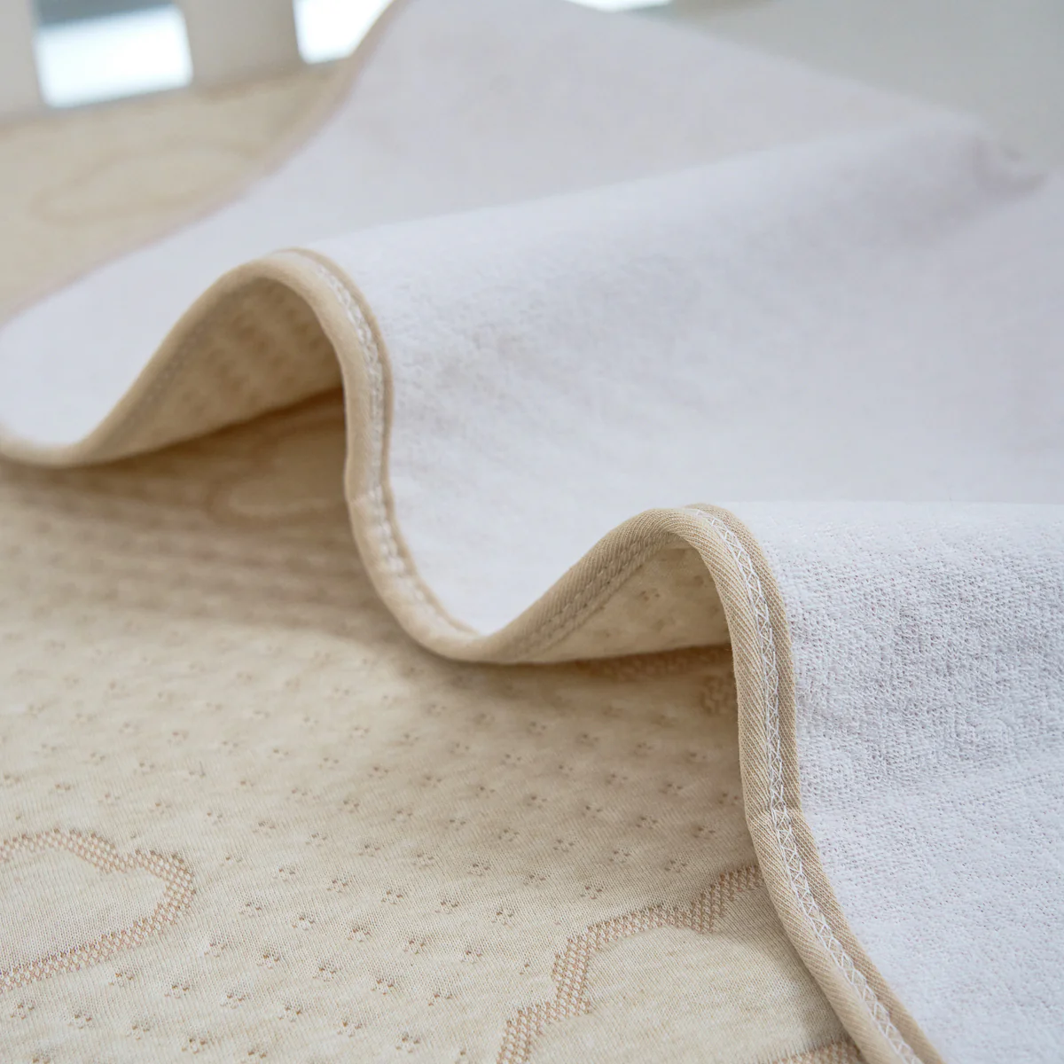 Dream Cloud Cotton Baby Sheet Protector - Image 9