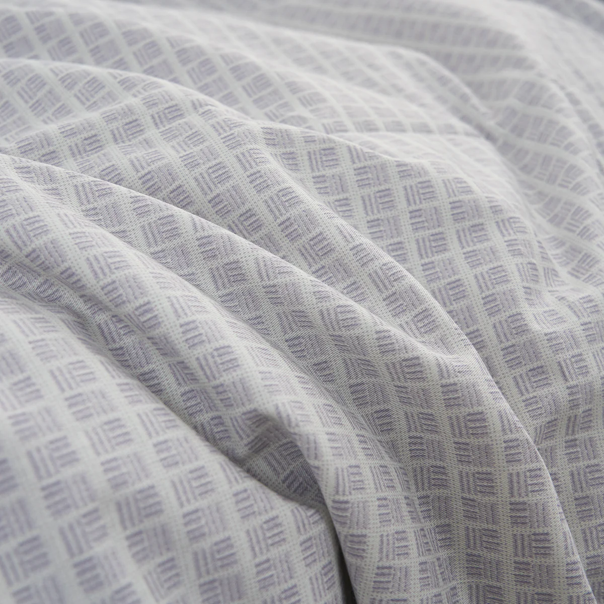 Eta  Mist White  Cotton Light Comforter - Image 9