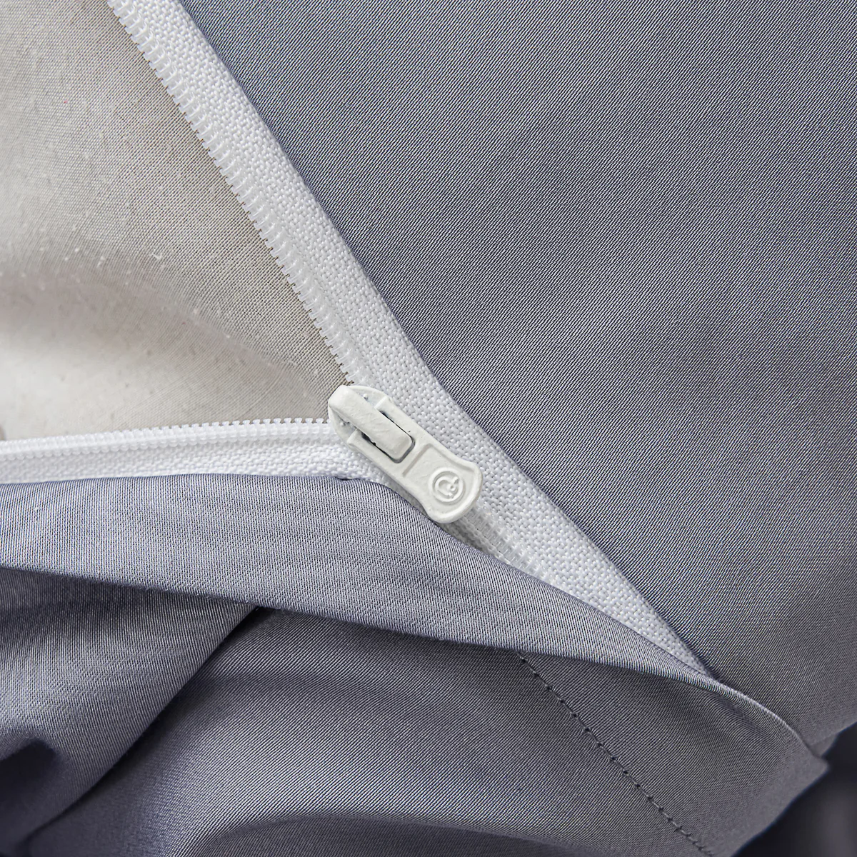 Flandy Jacquard Premium Cotton Fitted Sheet Set - Image 13