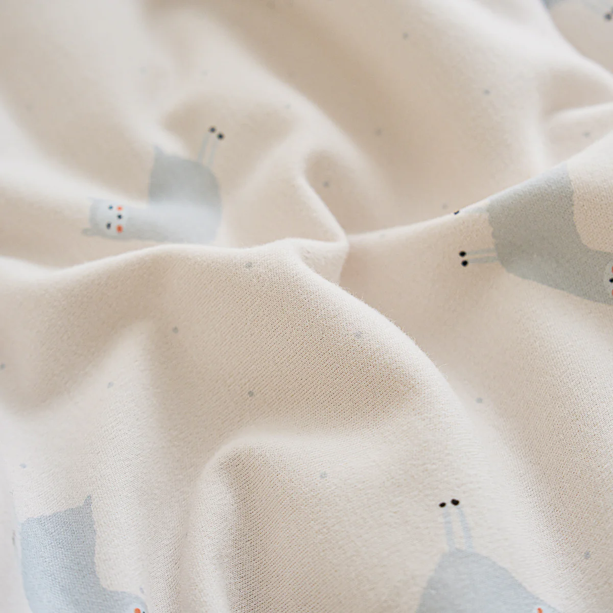 Happy Alpaca Cotton Knitted All Season Comforter - Image 8