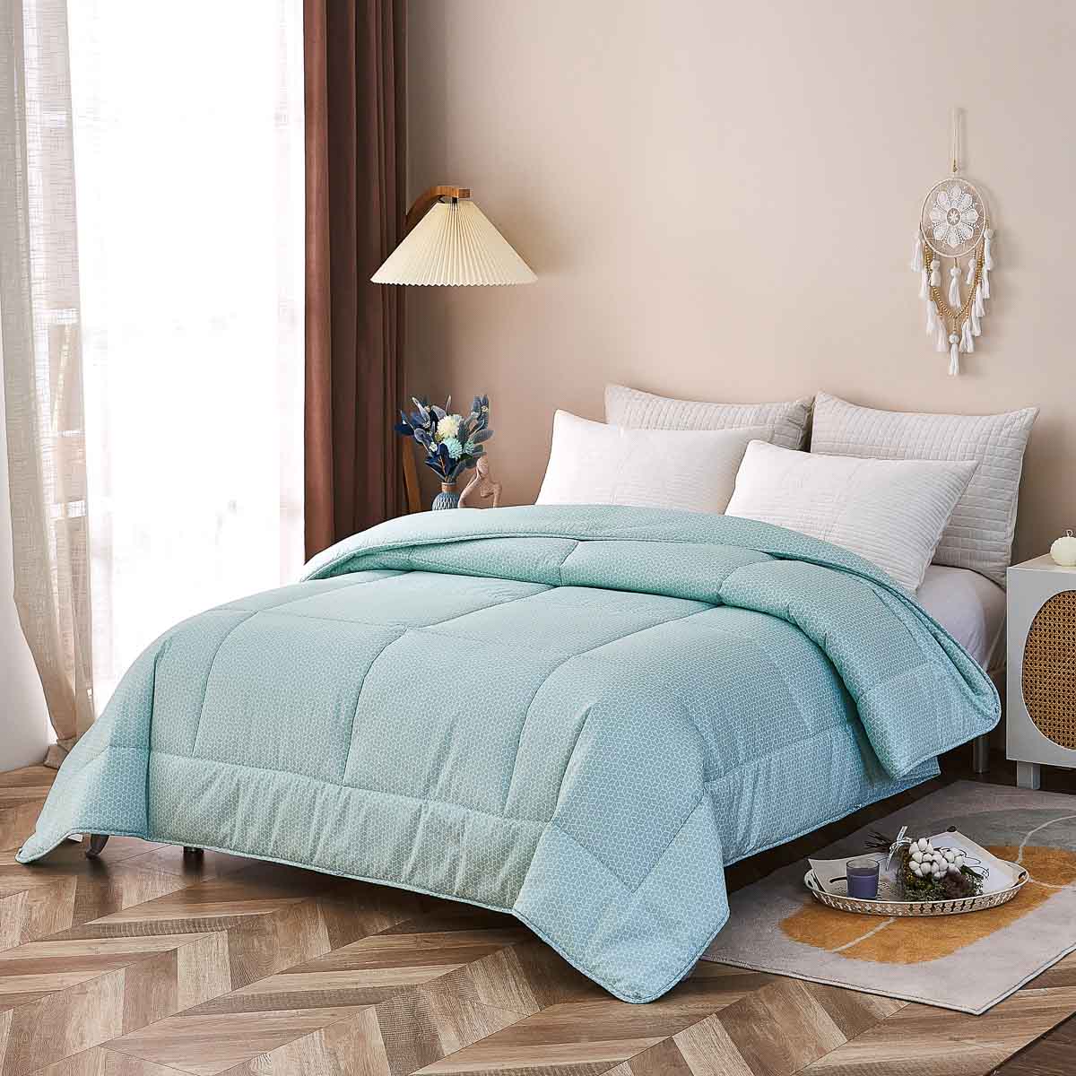 Lambda-Milky Green Pattern Cotton All Season Comforter - Image 5