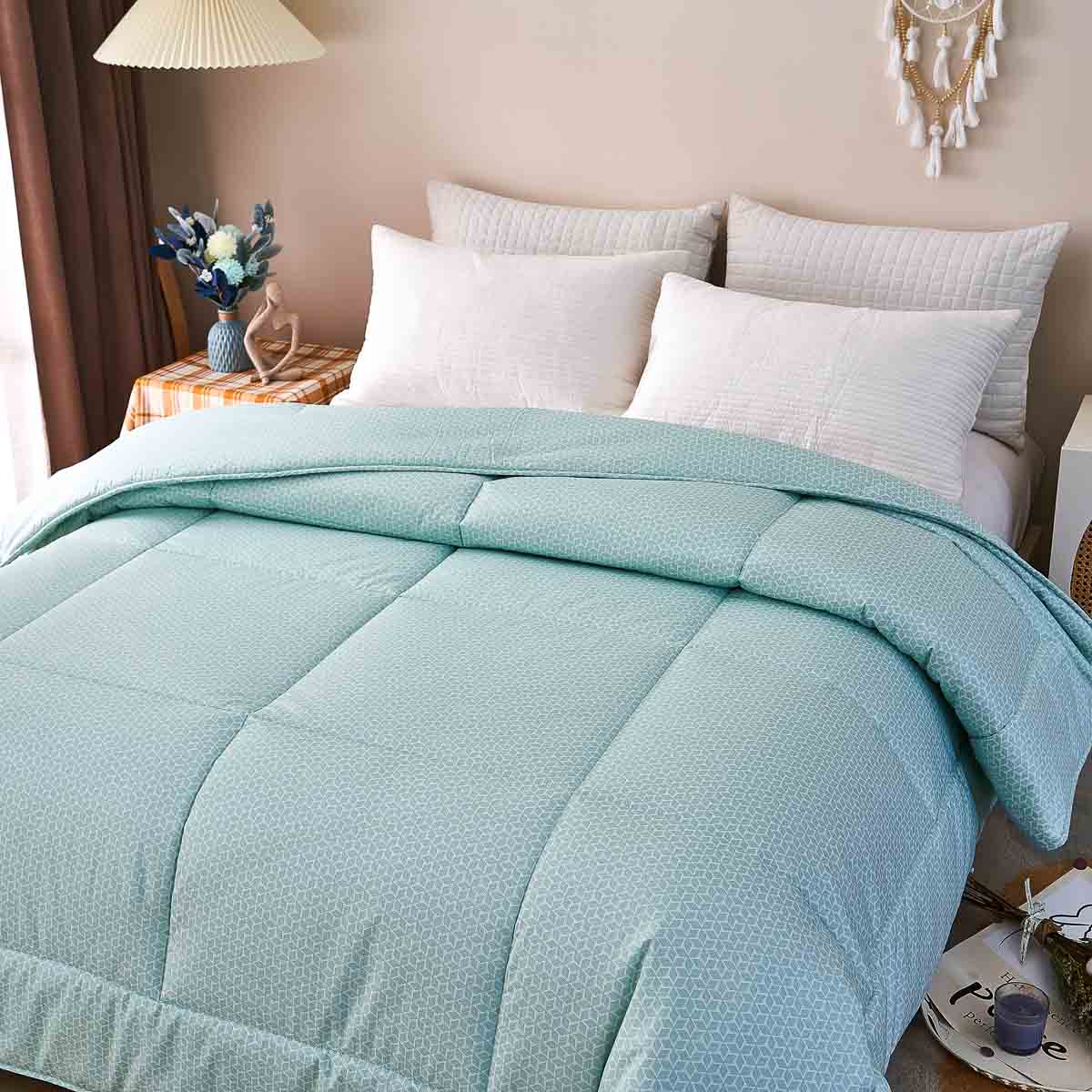 Lambda-Milky Green Pattern Cotton All Season Comforter - Image 6