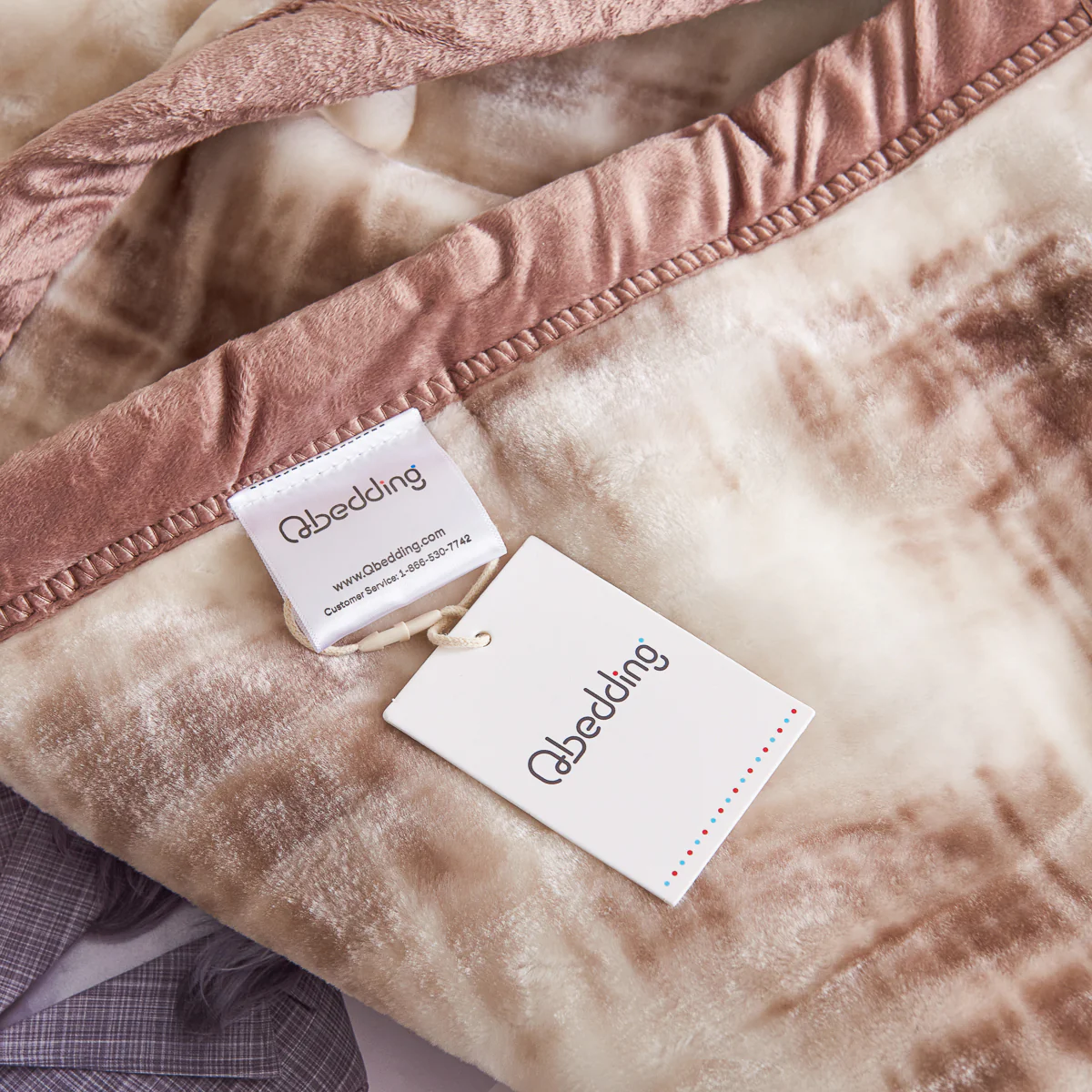 Milo Cloudy Blanket - Image 9