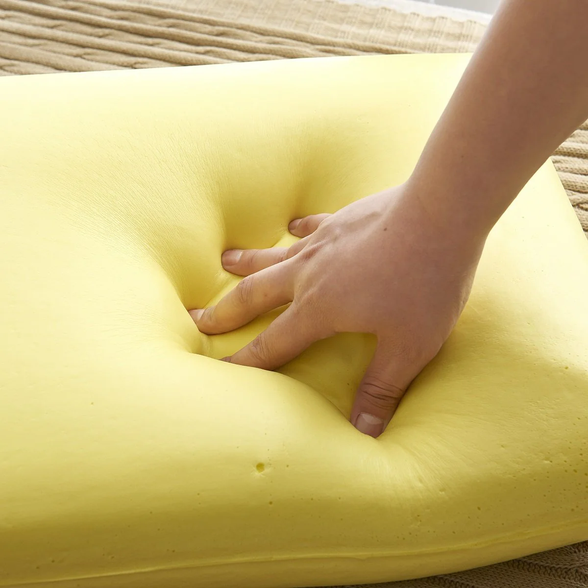 PiloMio® Loft Memory Foam Pillow - Medium - Image 13