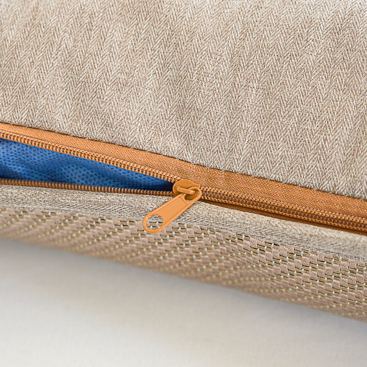 Plaid Bing Si Rattan Tea Stem Pillow - Image 4