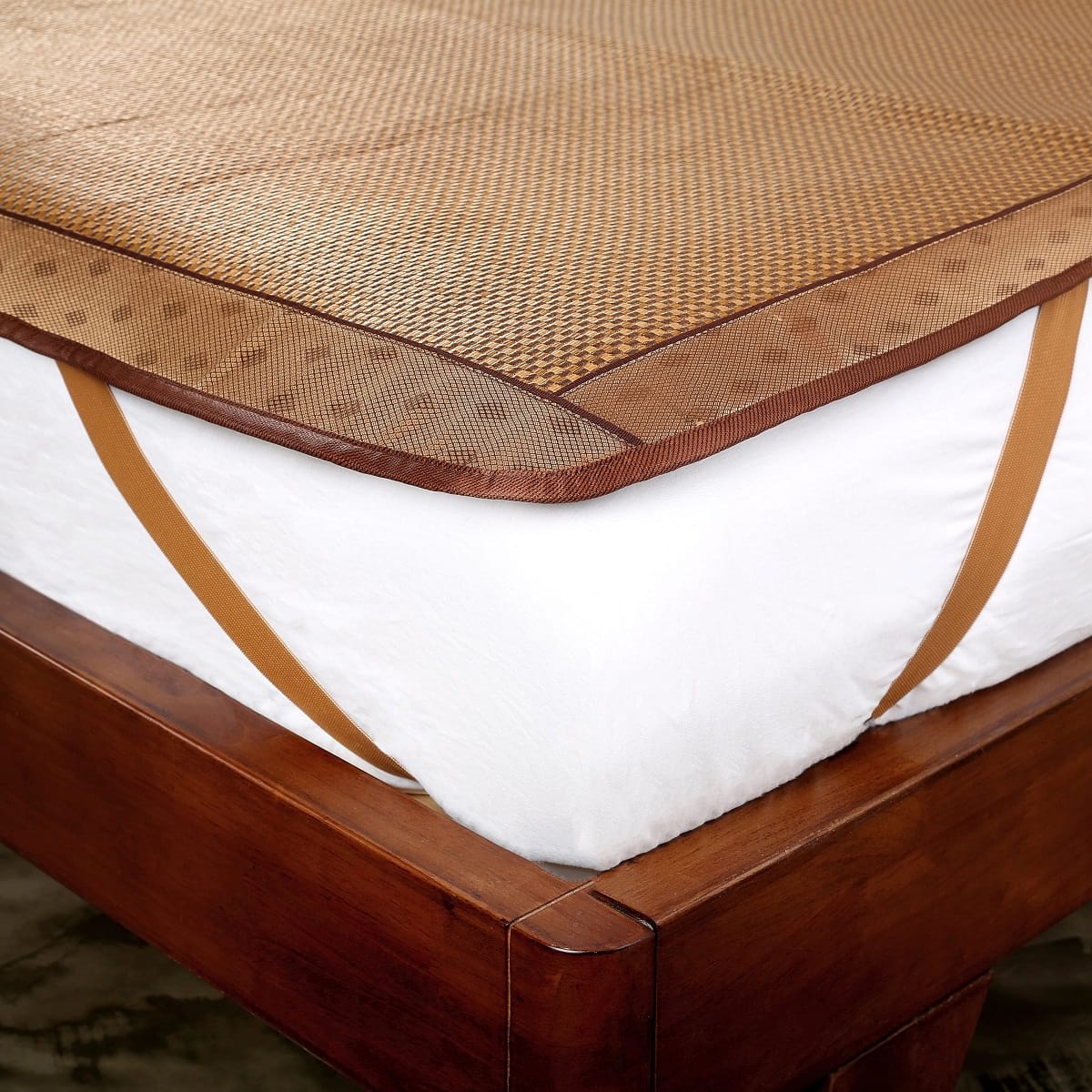 Plaid Bing Si Rattan Mattress Topper Set - Image 6