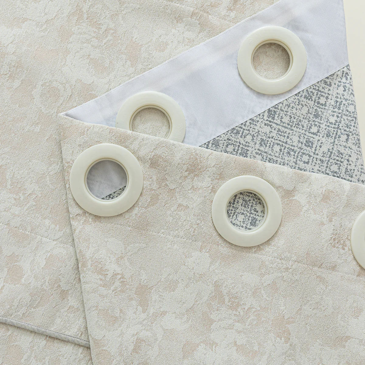 Sherry Jacquard Curtain - Image 4