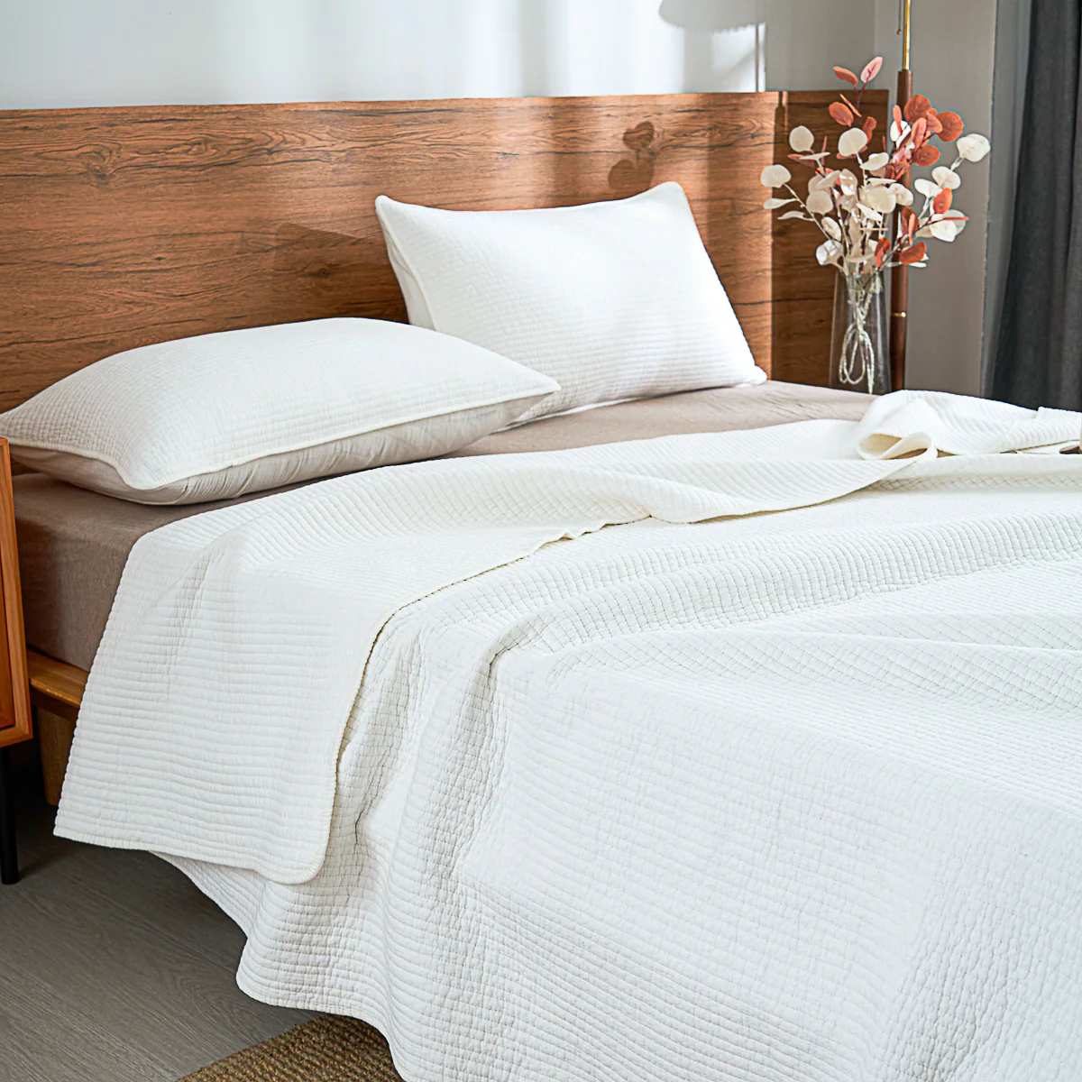 Snow White Solid Color Cotton Quilt Set - Image 6