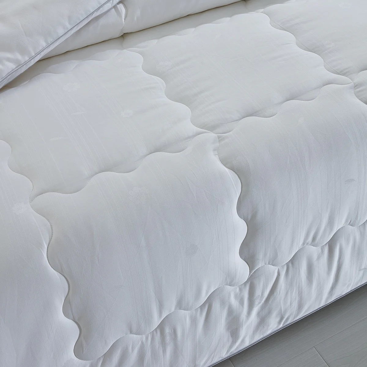 Solid White Soybean Fiber Winter Duvet Insert - Image 6