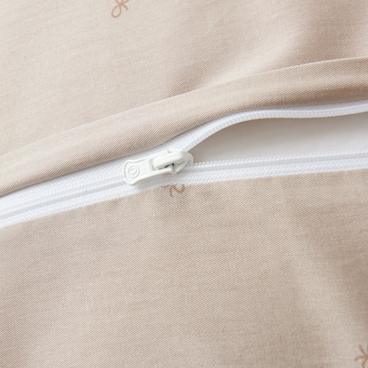 Tara Cotton Fitted Sheet Duvet Cover Set - Image 13