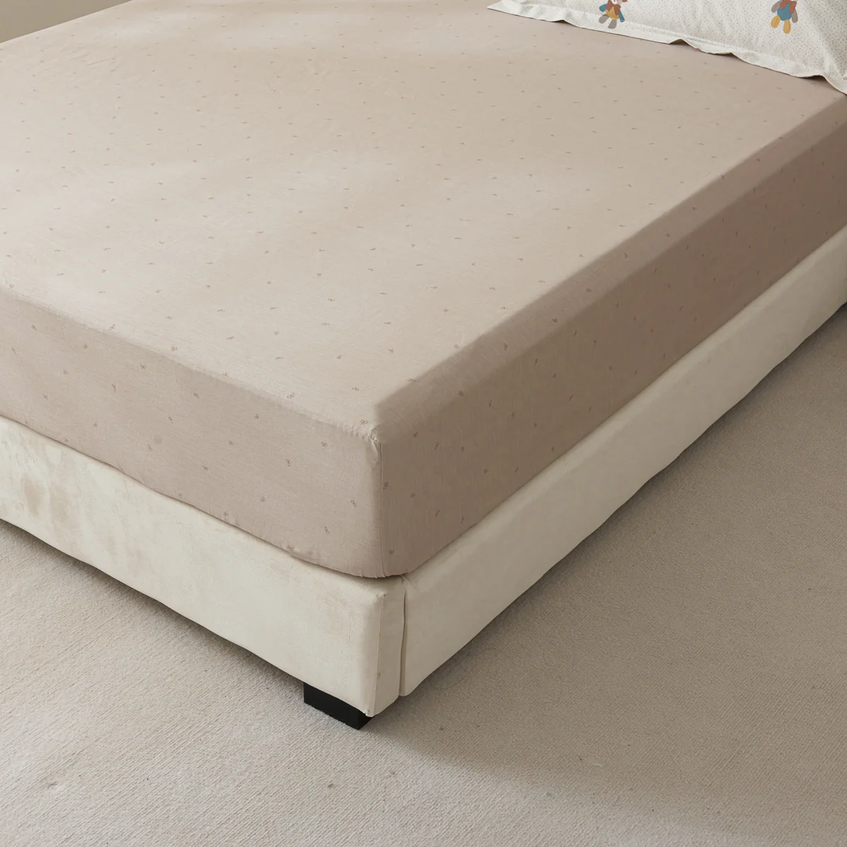 Tara Cotton Fitted Sheet Duvet Cover Set - Image 9