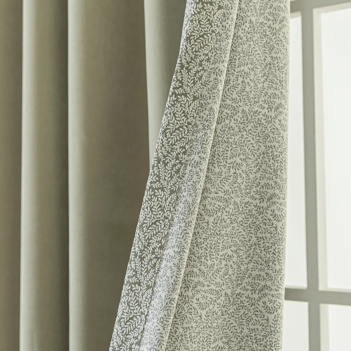 Verdure Leaf Jacquard Curtain - Image 15