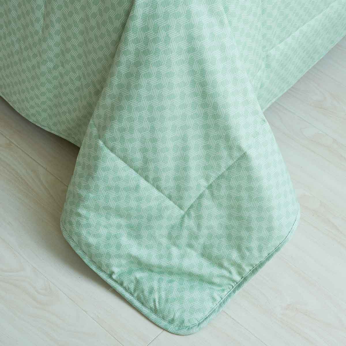 Xi Matcha Green Pattern Cotton Light Comforter - Image 8
